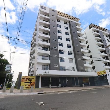 Lovely 2 Bedroom Rental Unit With Free Parking Guatemala-Stad Buitenkant foto
