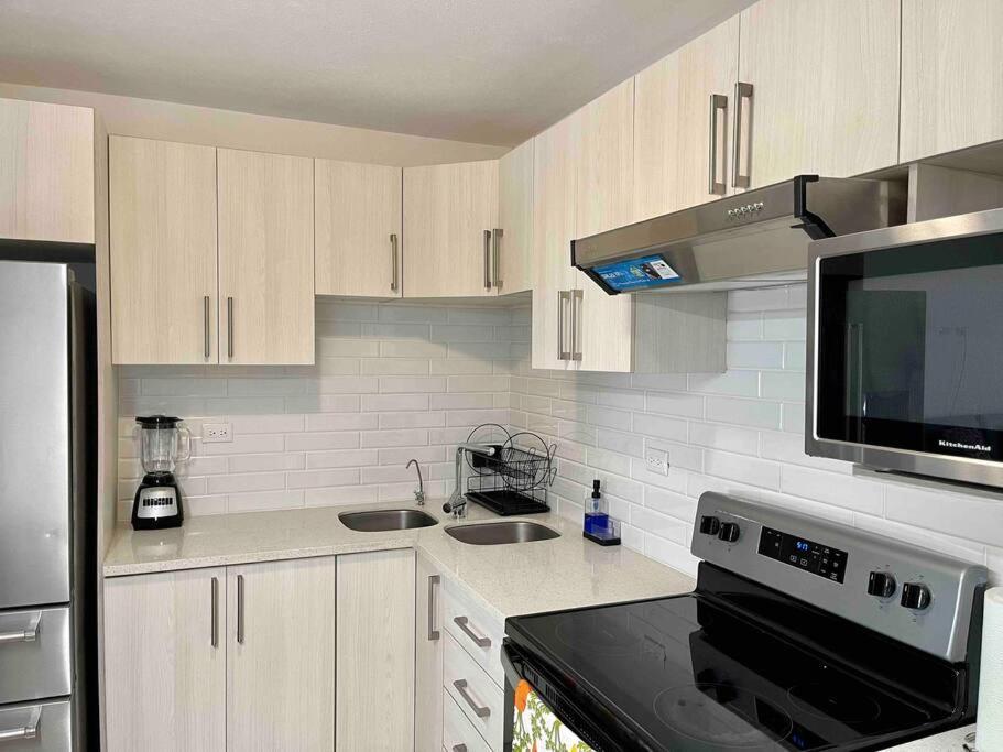 Lovely 2 Bedroom Rental Unit With Free Parking Guatemala-Stad Buitenkant foto