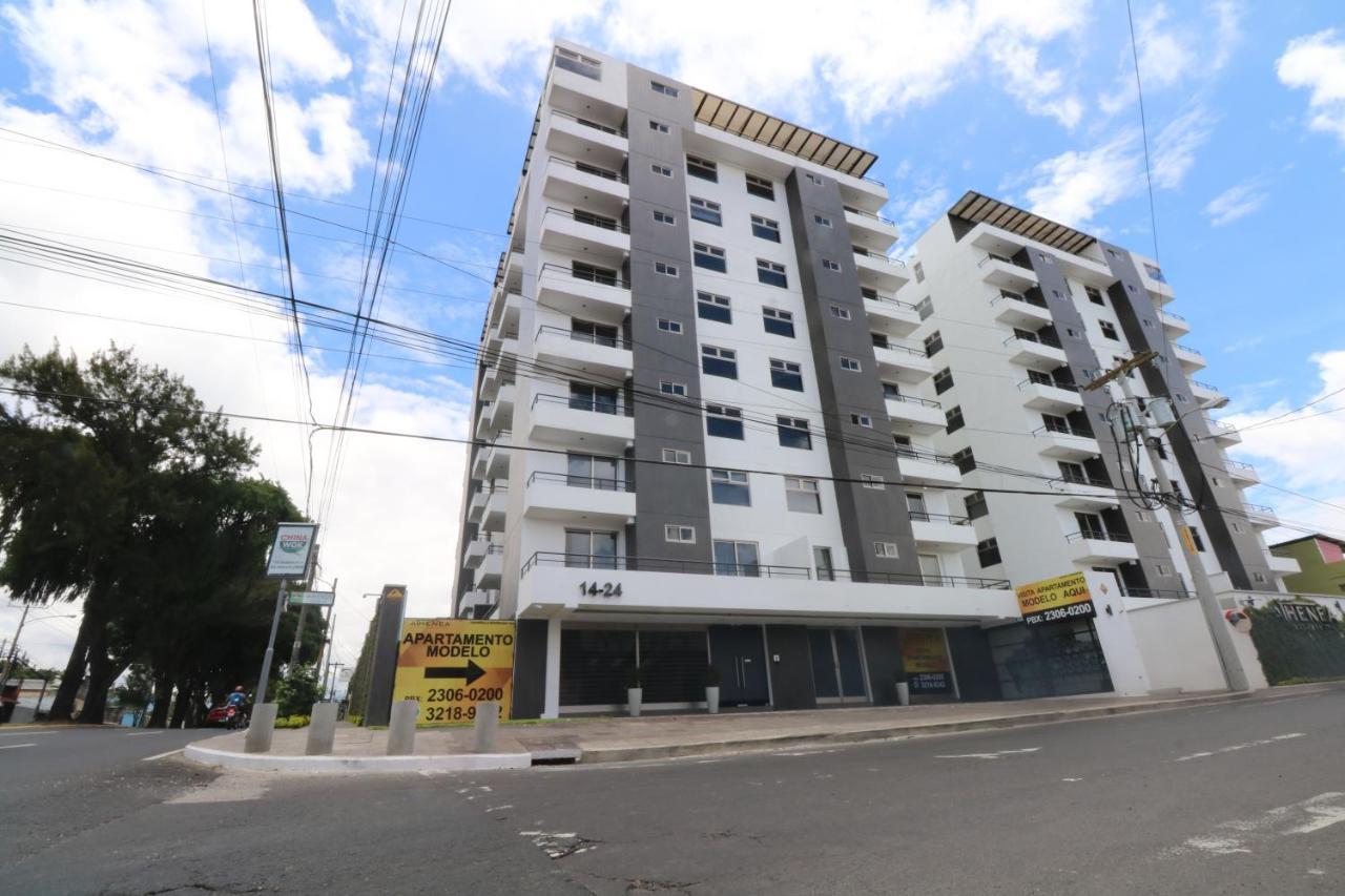 Lovely 2 Bedroom Rental Unit With Free Parking Guatemala-Stad Buitenkant foto
